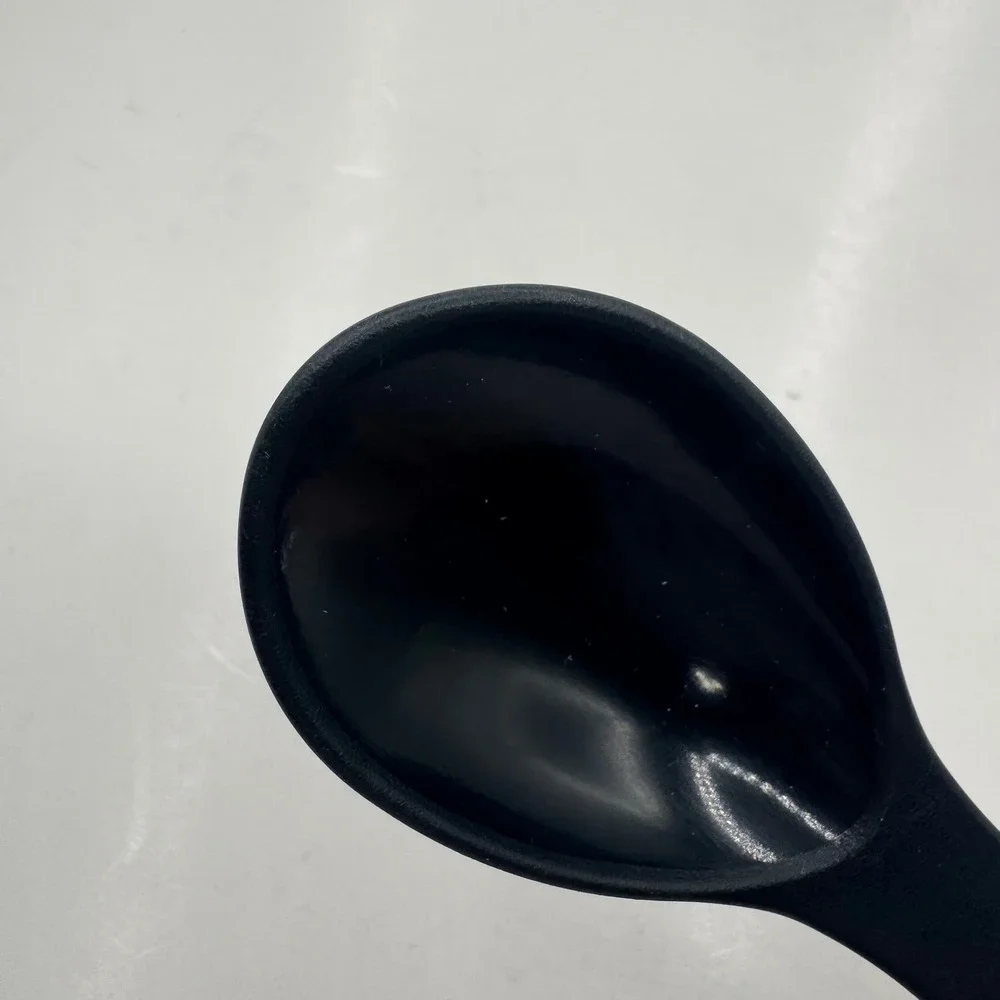 Rubbermaid Black Nylon Mixing Spoon Heat Resistant Kitchen Utensil 1973 4 Vtg